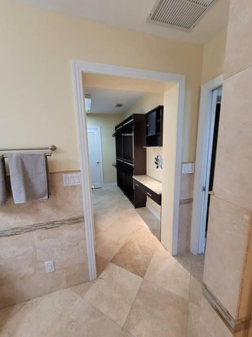 #1 Fort Lauderdale House - Heated Salt Water Pool - Private Oasis-Updated Gorgeous 3Br 3Ba - Las Olas Esterno foto
