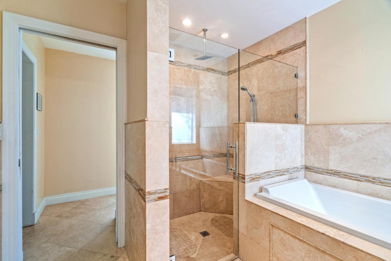#1 Fort Lauderdale House - Heated Salt Water Pool - Private Oasis-Updated Gorgeous 3Br 3Ba - Las Olas Esterno foto